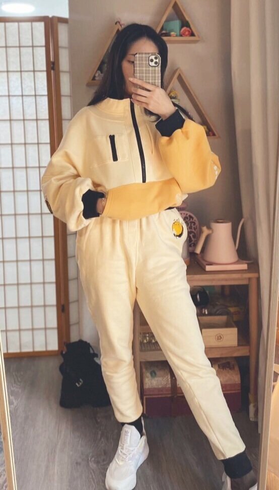 [PREORDER] Bee Cozy Sweatpants - fuwaffy