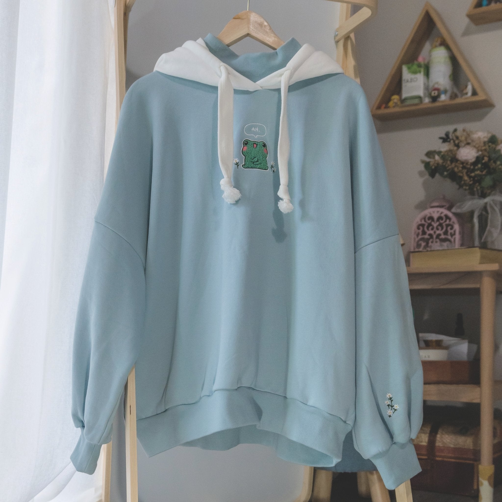 Froggy hoodie store